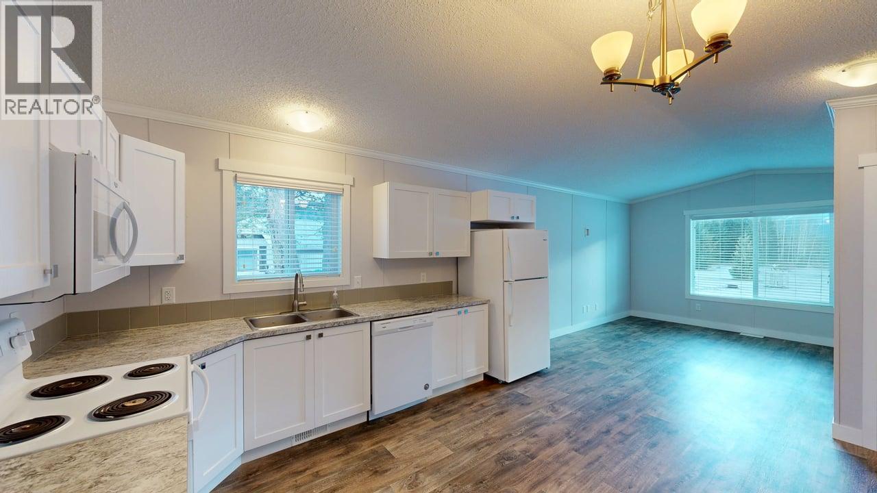 #26 2779 DEJORDIE ROAD - 8