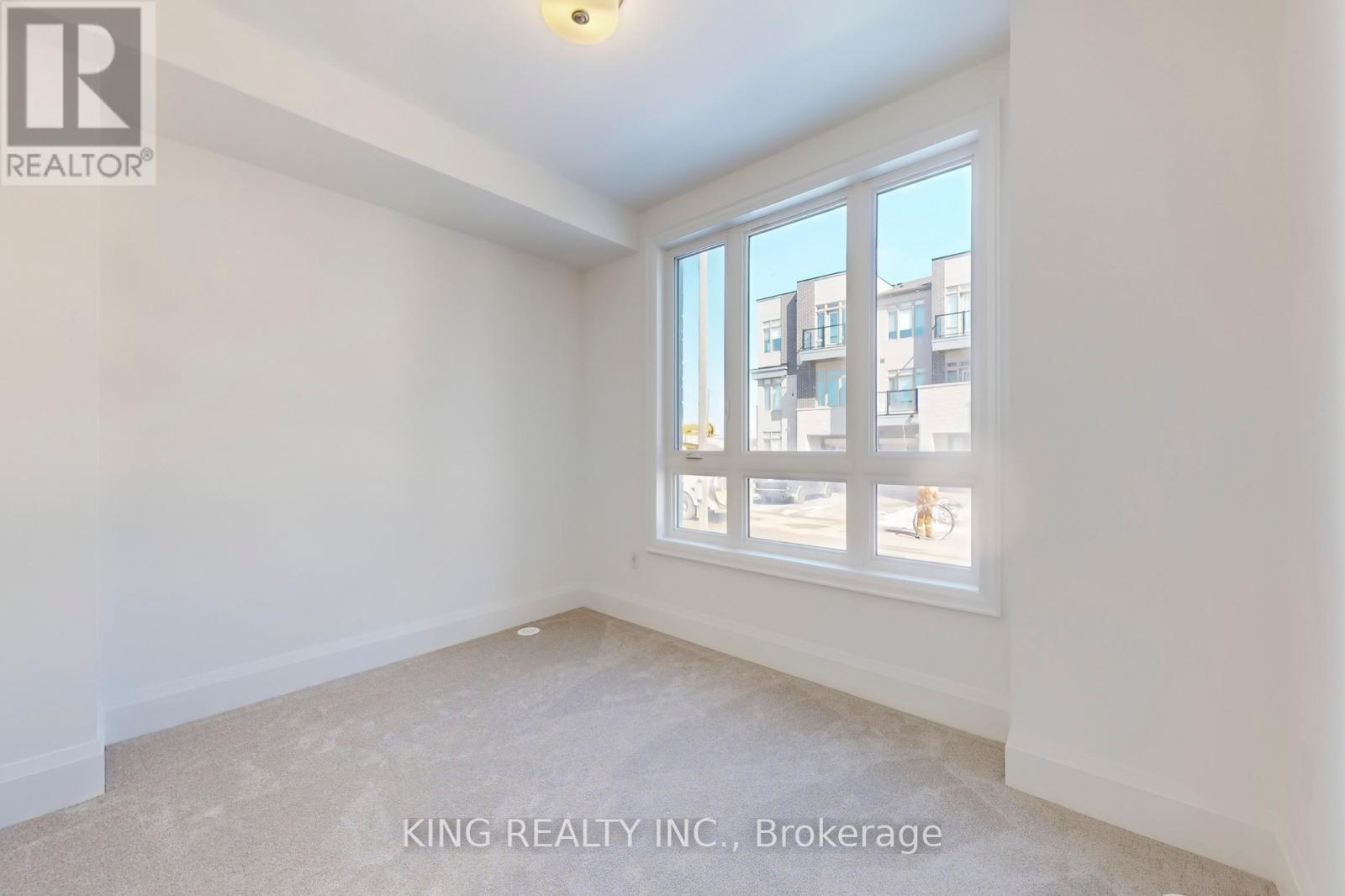3320 TAHA GARDENS - 26