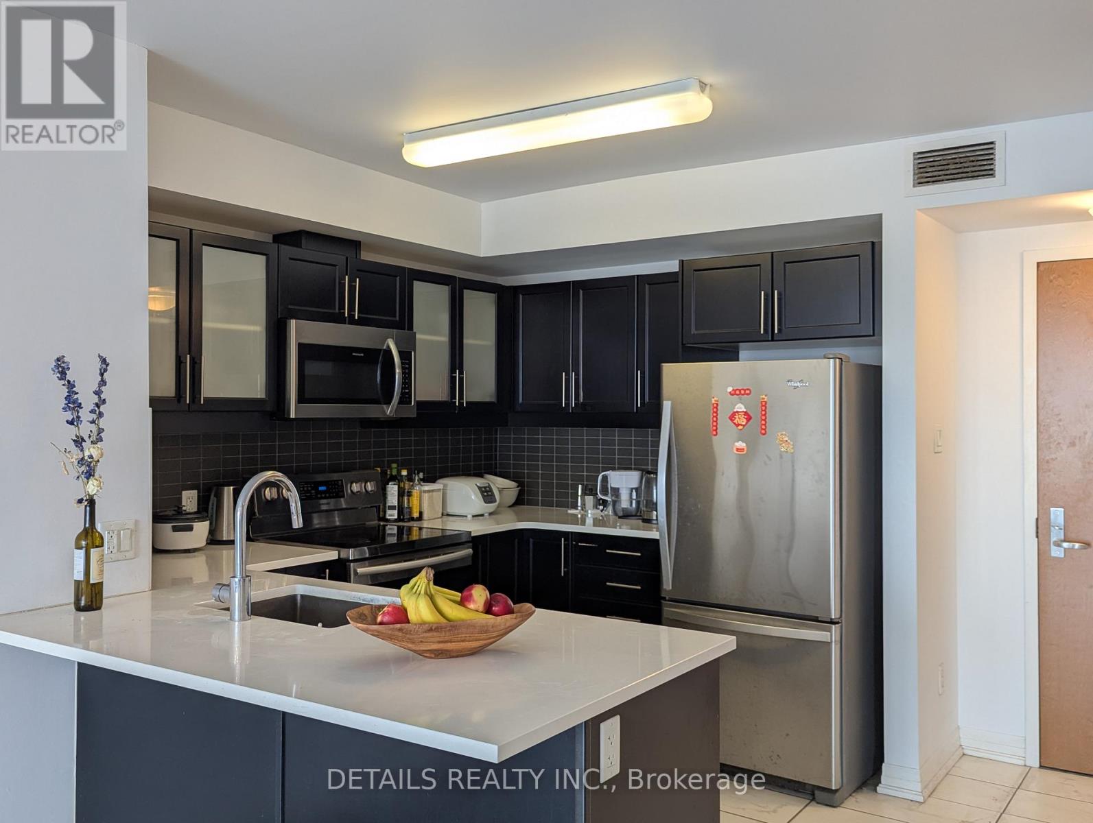 #2102 195 BESSERER STREET - 10
