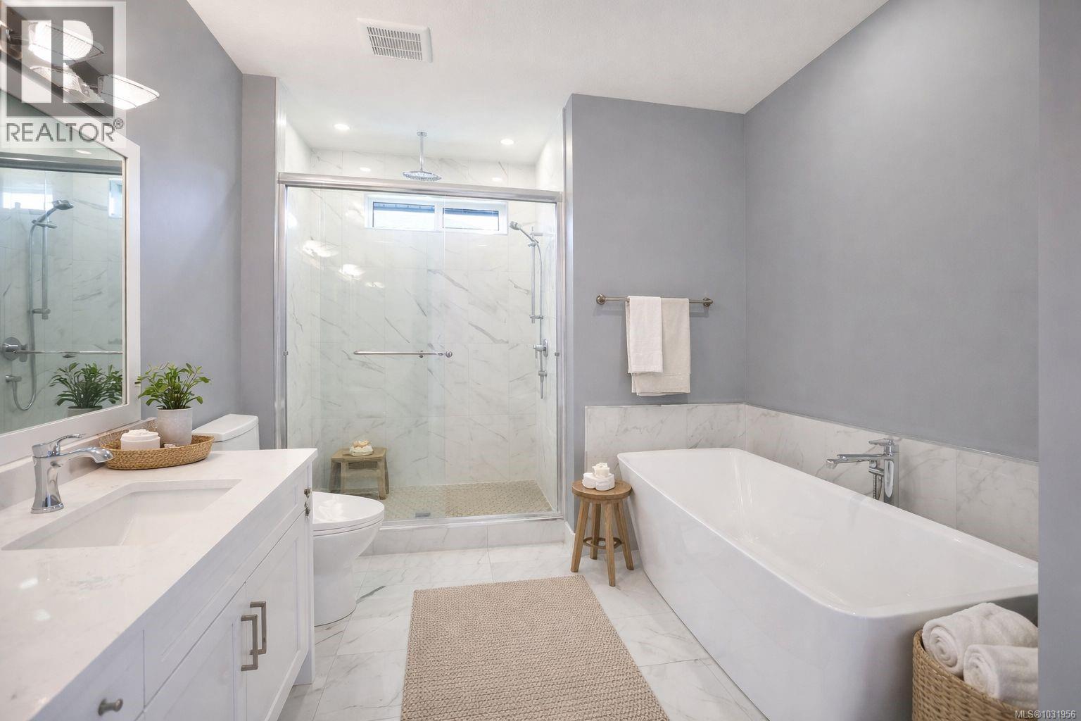 163 GOLDEN OAKS CRES - 16