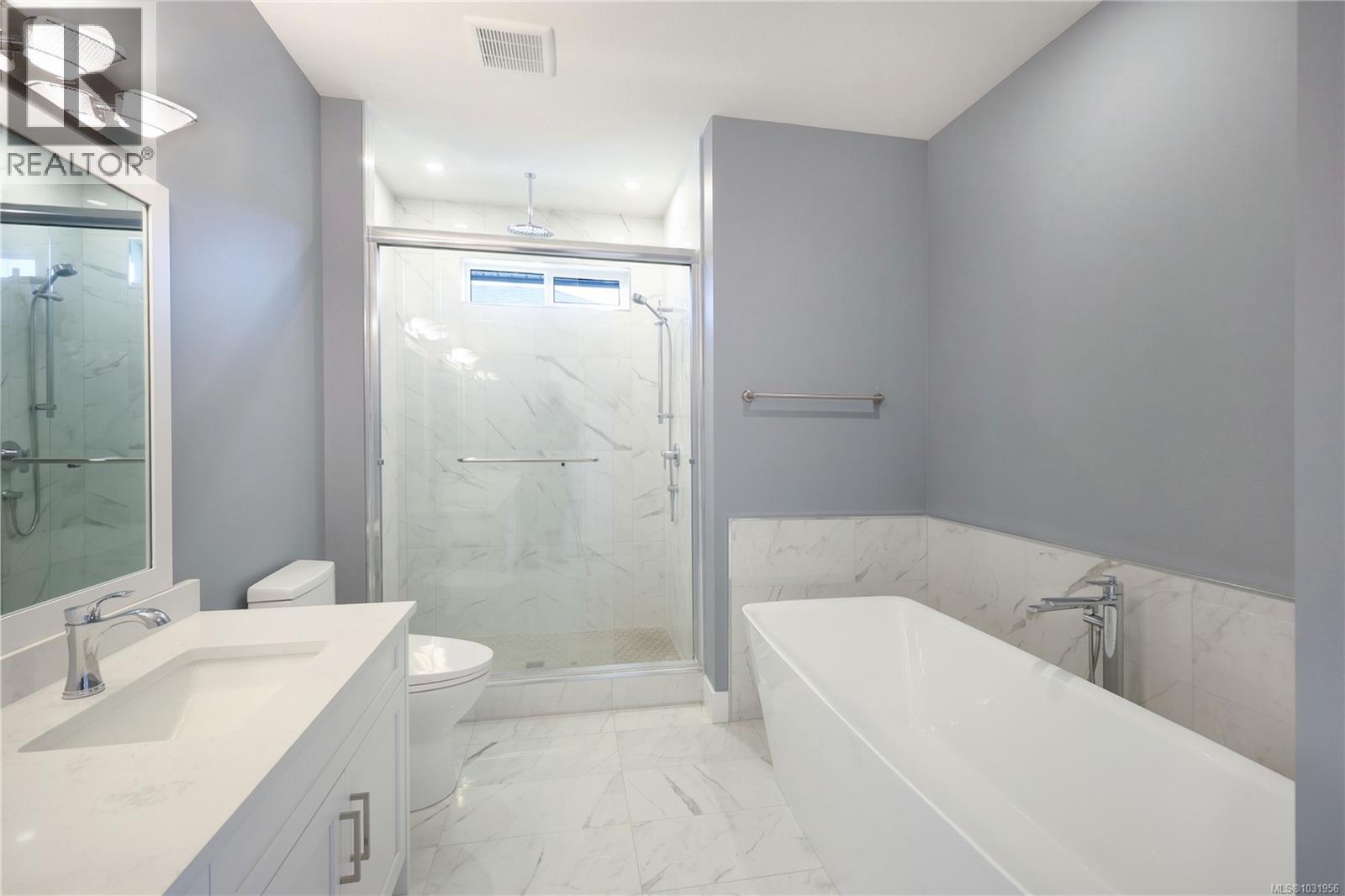 163 GOLDEN OAKS CRES - 38