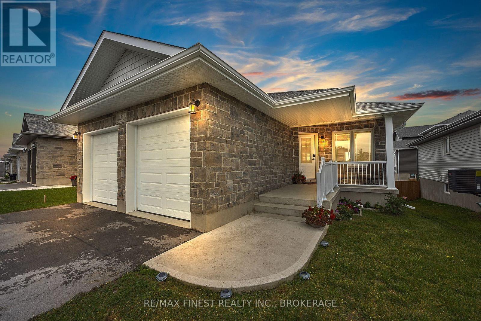 142 BRENNAN CRESCENT