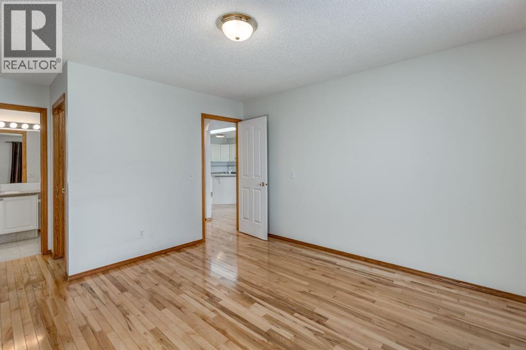 108 Quigley Close, Cochrane