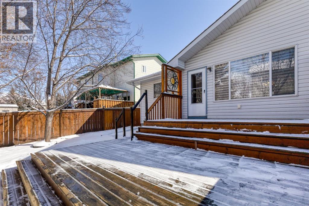 108 Quigley Close, Cochrane