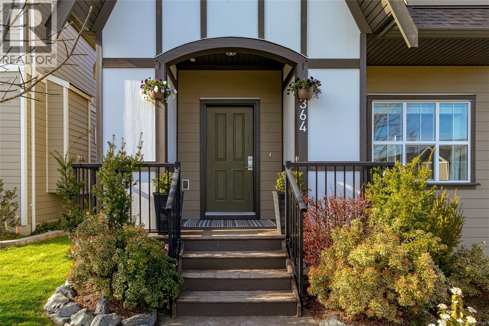 364 KESTREL ST - Image 3