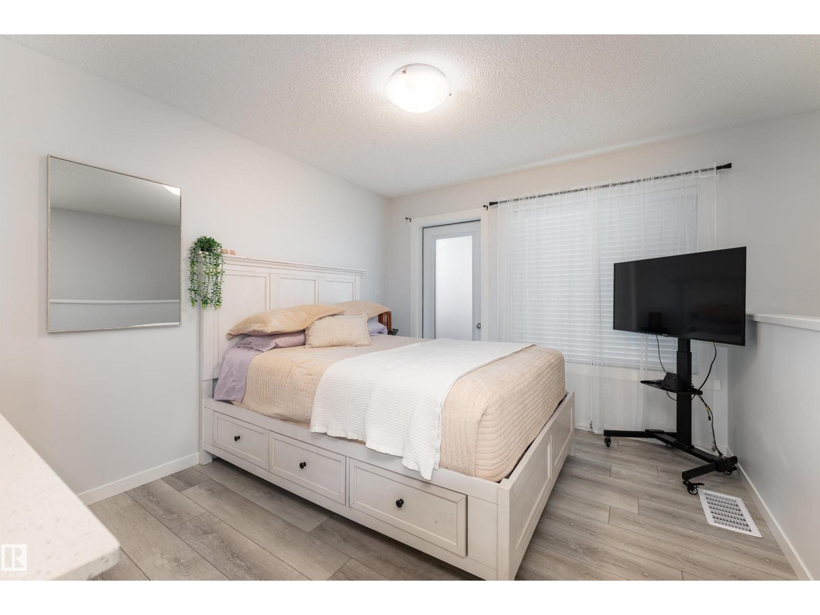 #6 12815 Cumberland Rd NW - 7