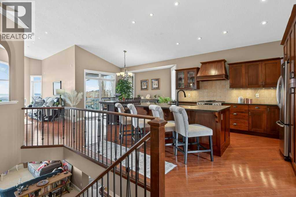 164 Gleneagles Estates Lane, Cochrane