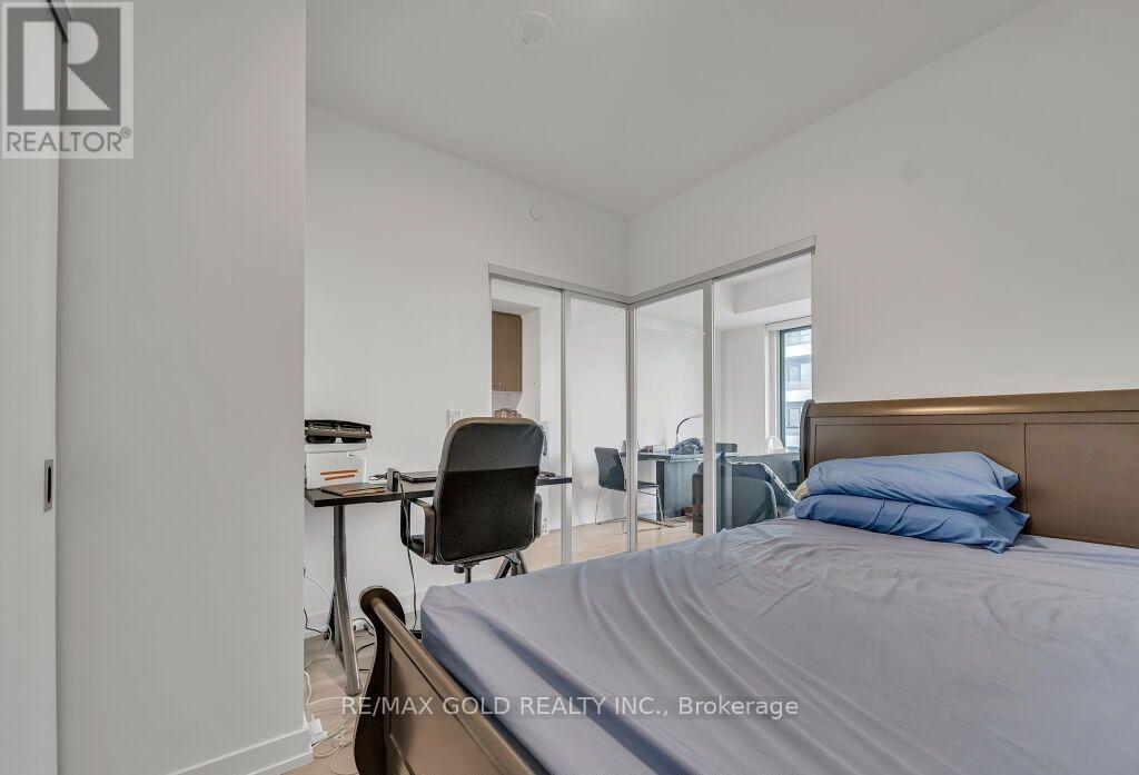 #1405 5 WELLINGTON STREET - 39