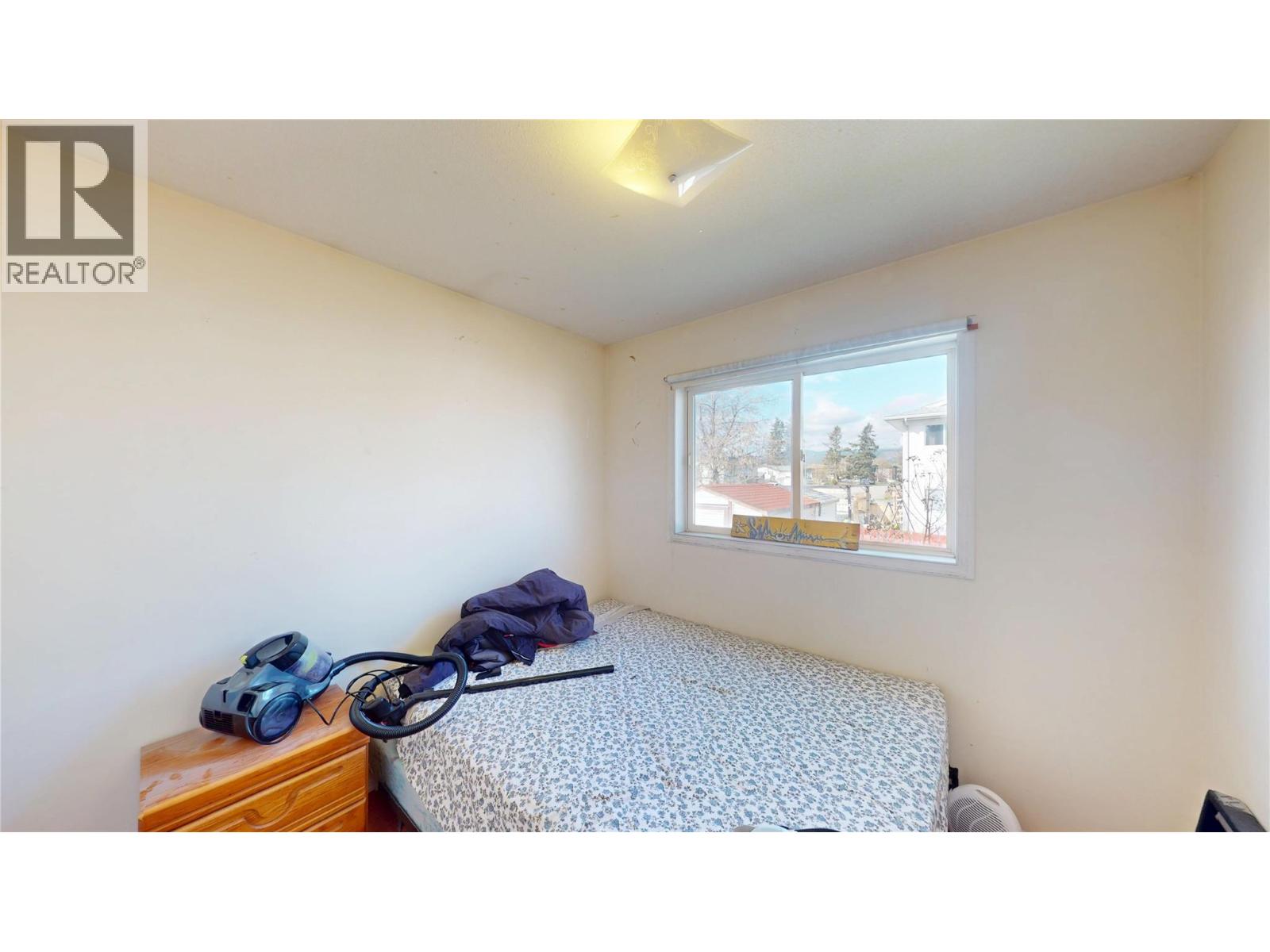 801 24TH AVENUE N - 20