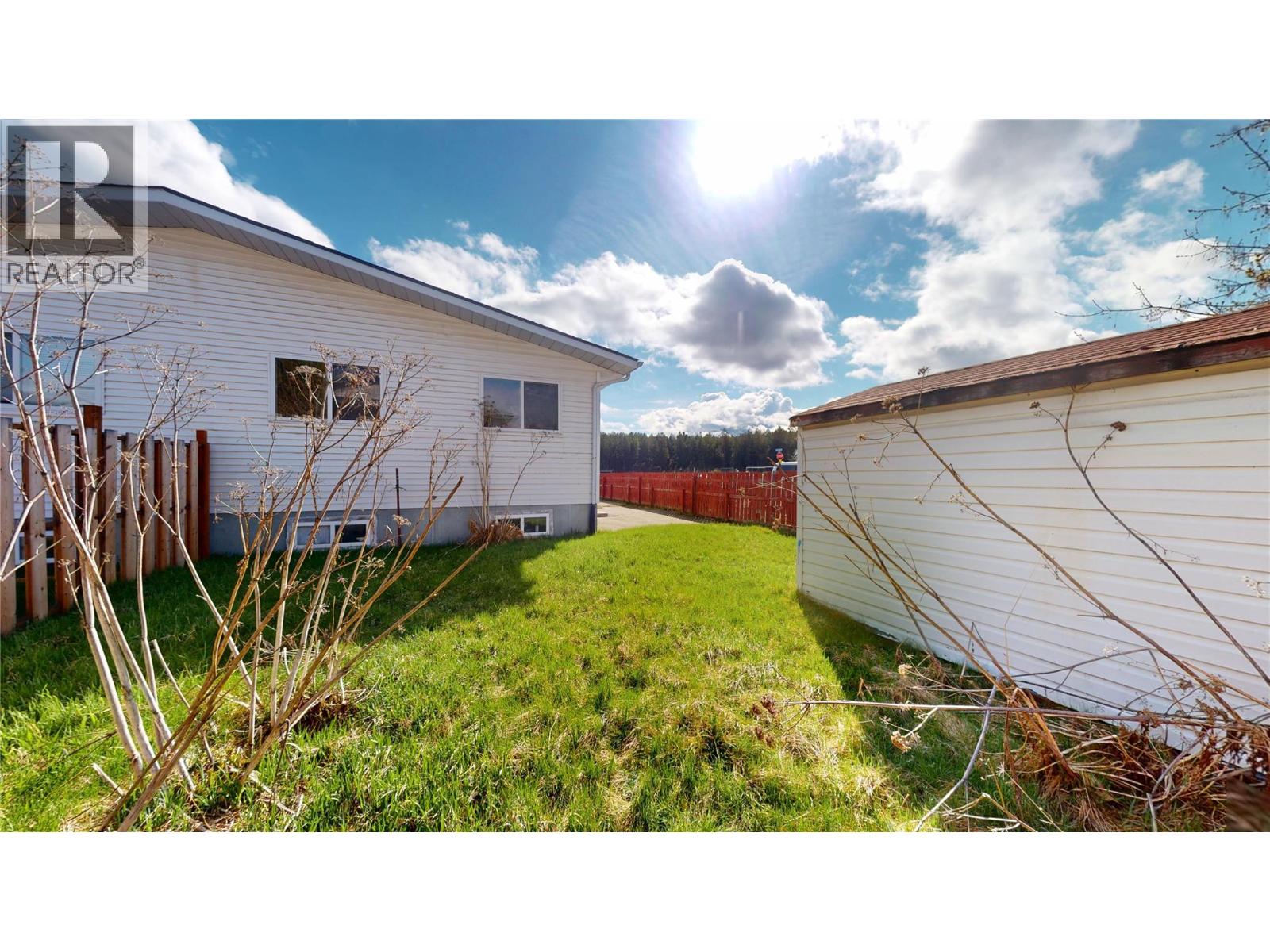 801 24TH AVENUE N - 32