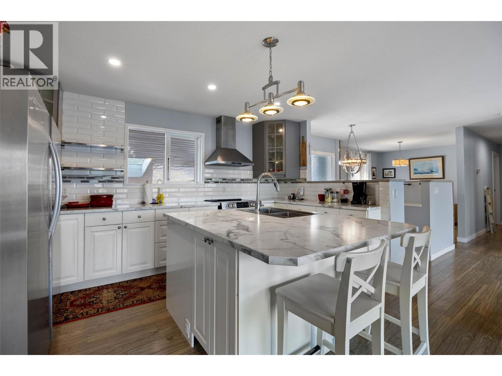 1200 Bay Drive - 11