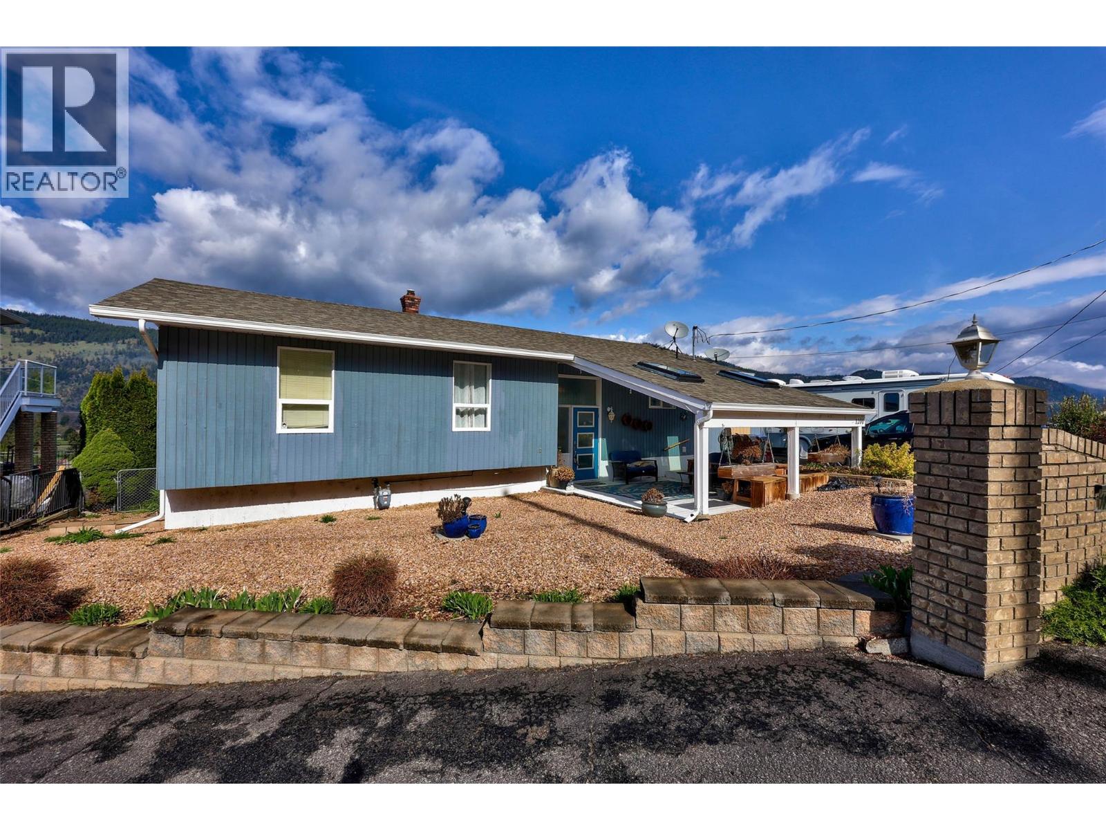 1200 BAY DRIVE - Image 2