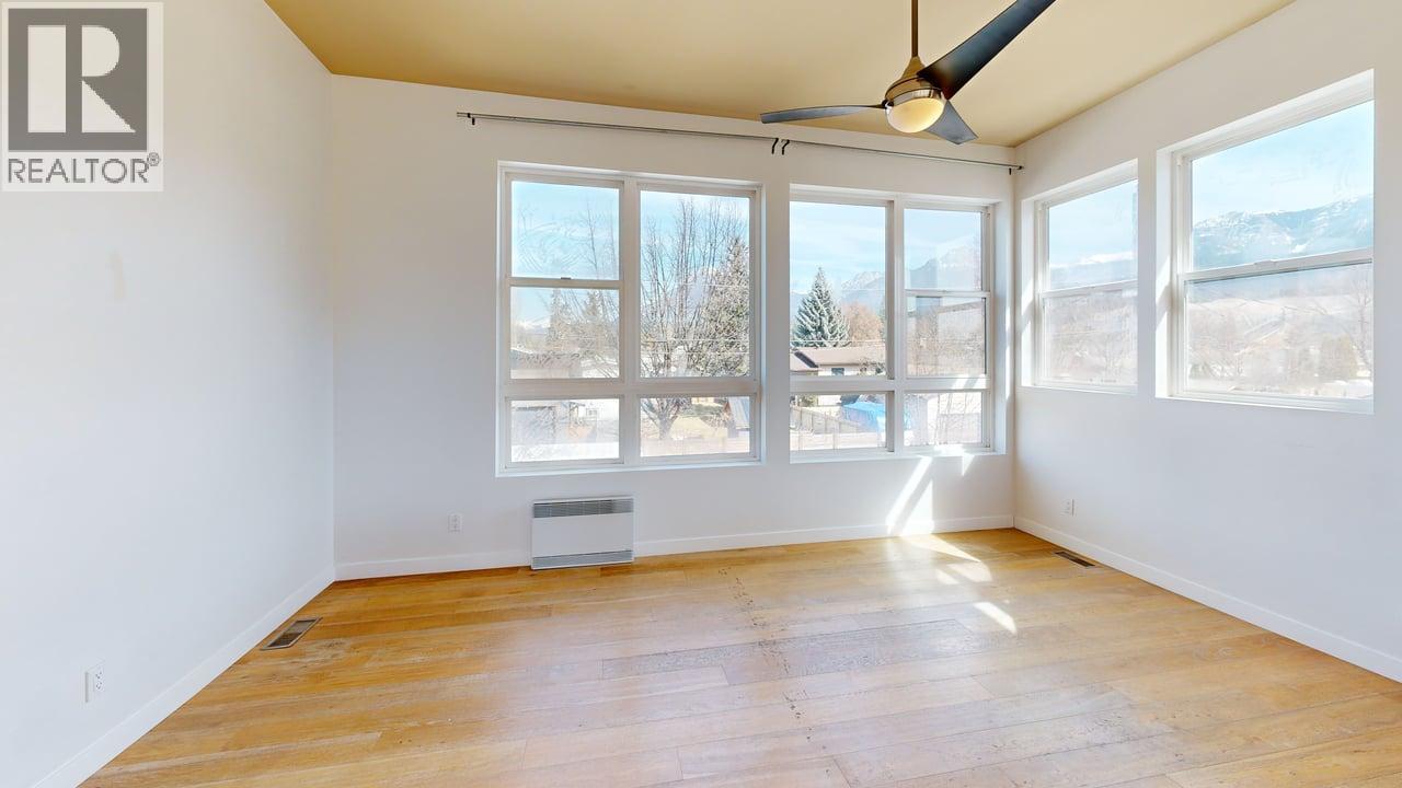 Living Area 1