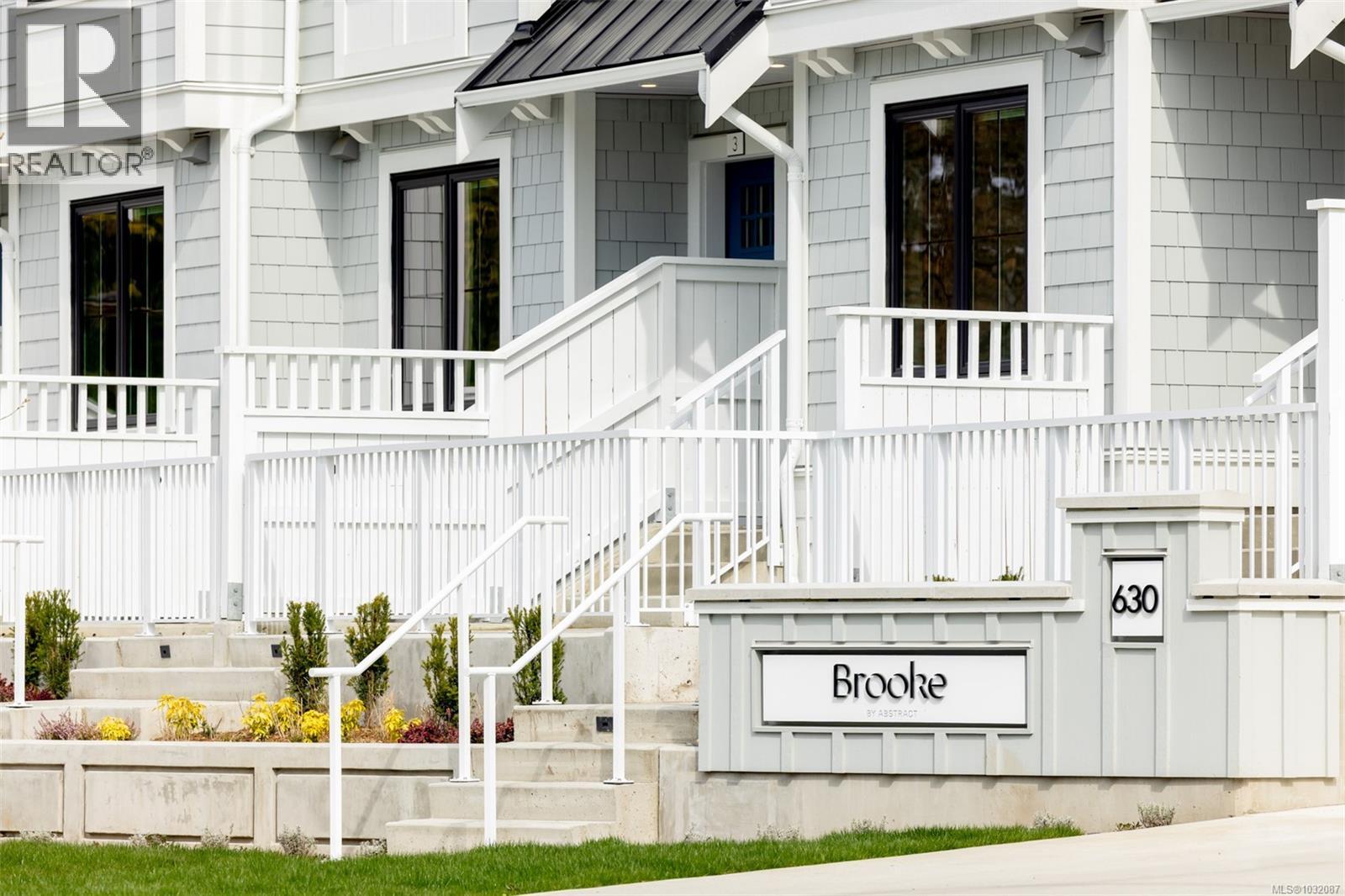 TH4 630 Gorge Road West, Saanich