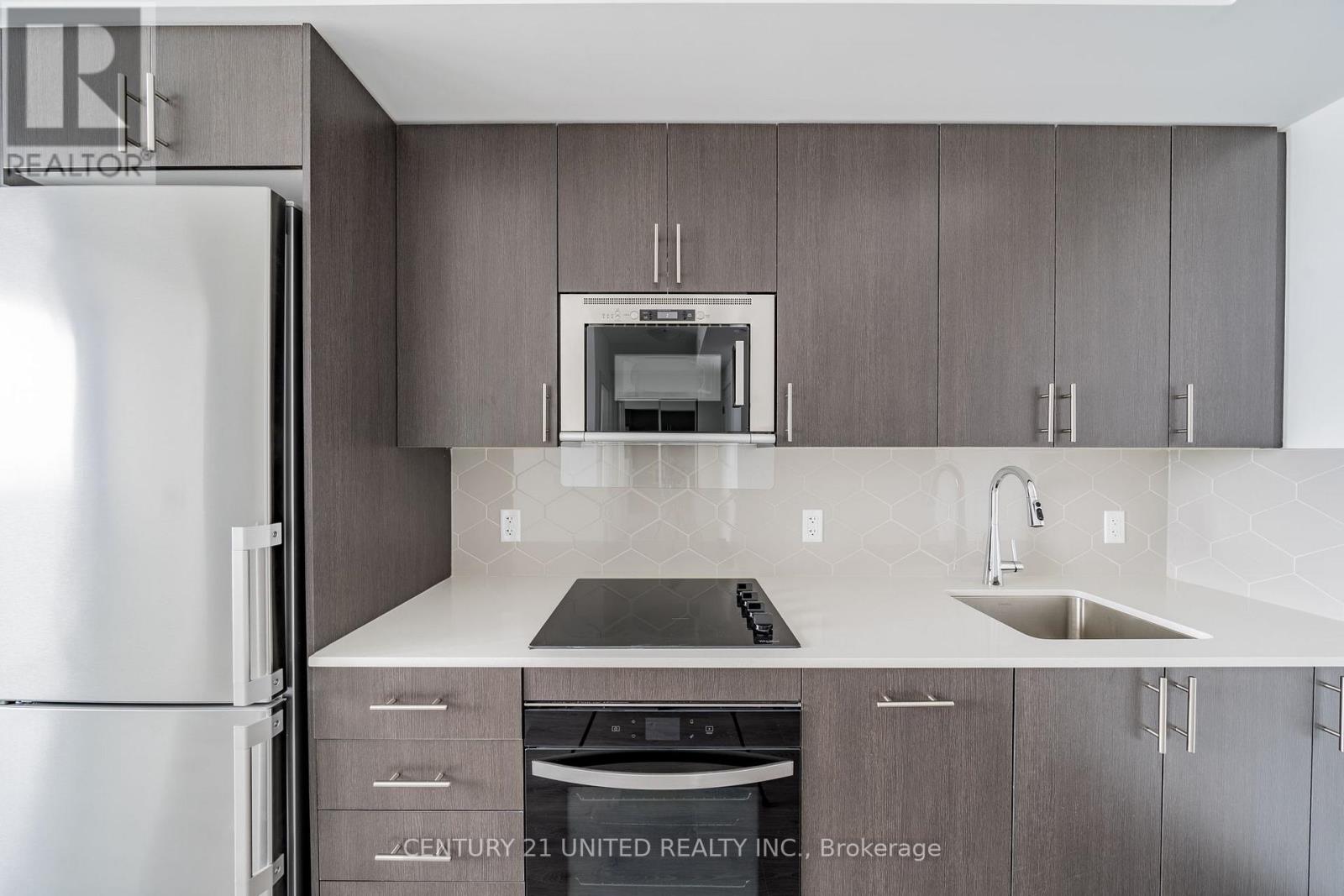 #1203 2545 SIMCOE STREET - 17