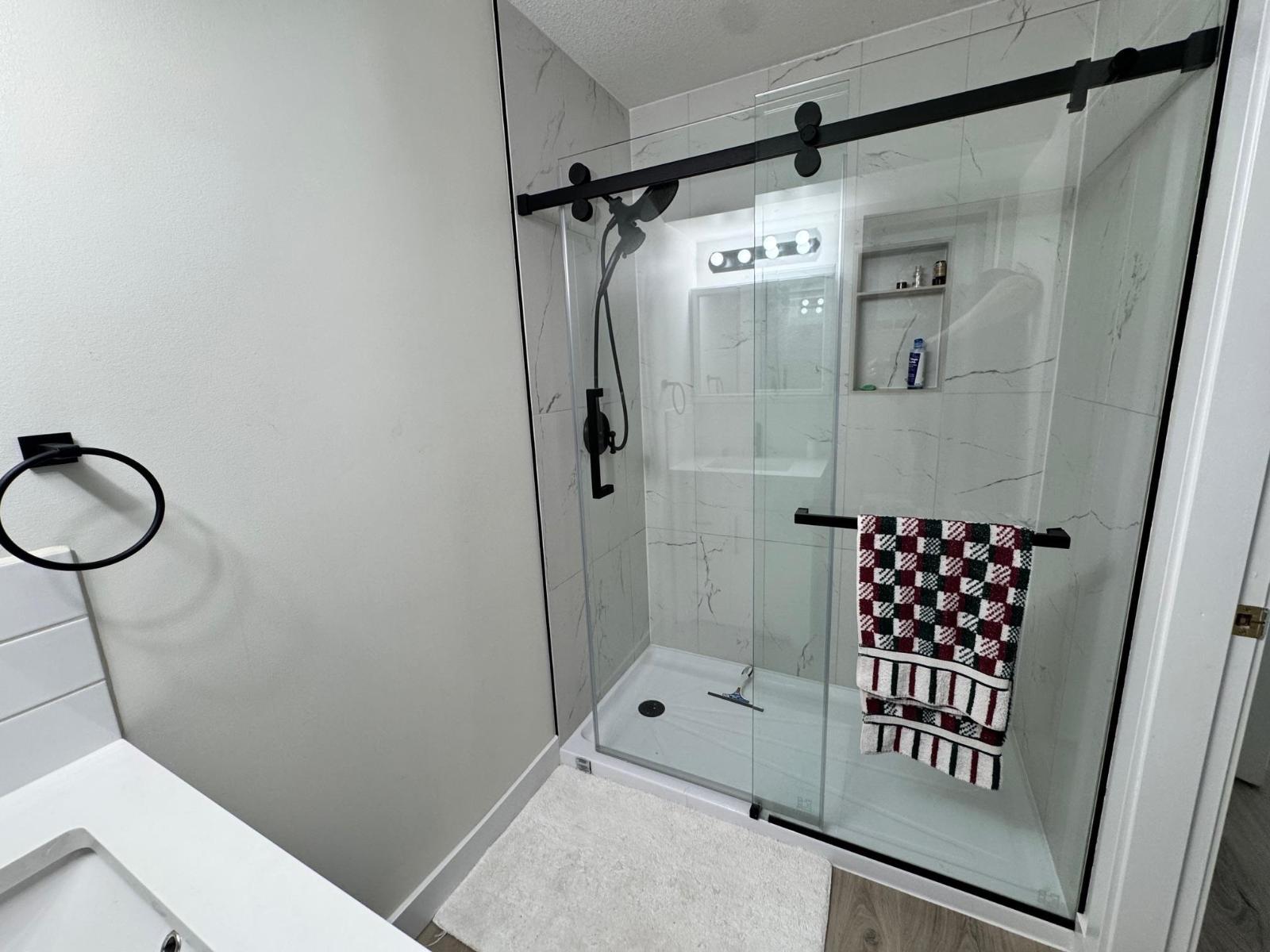 50615 SLANZI ROAD, Fraser Canyon — photo 25