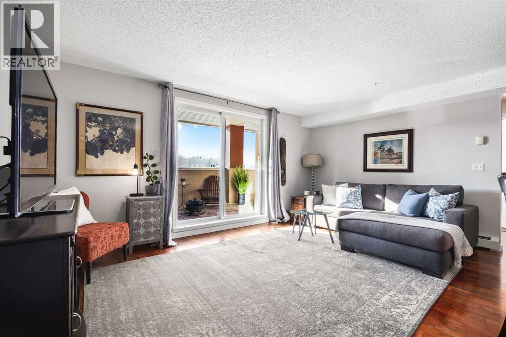 505 Railway Street West, Cochrane