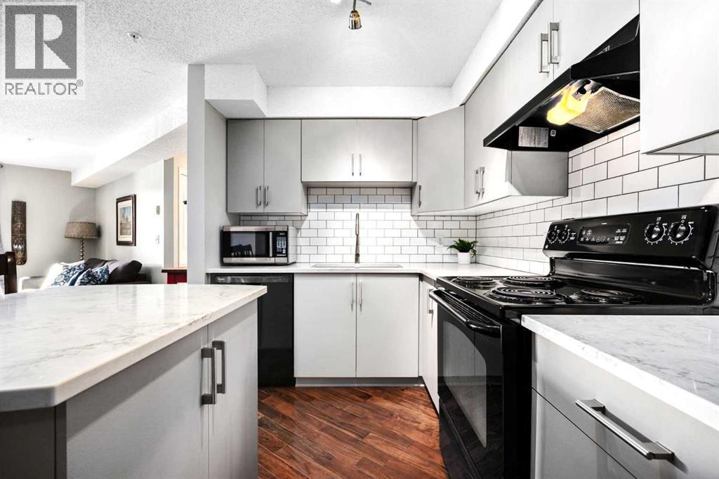 505 Railway Street West, Cochrane