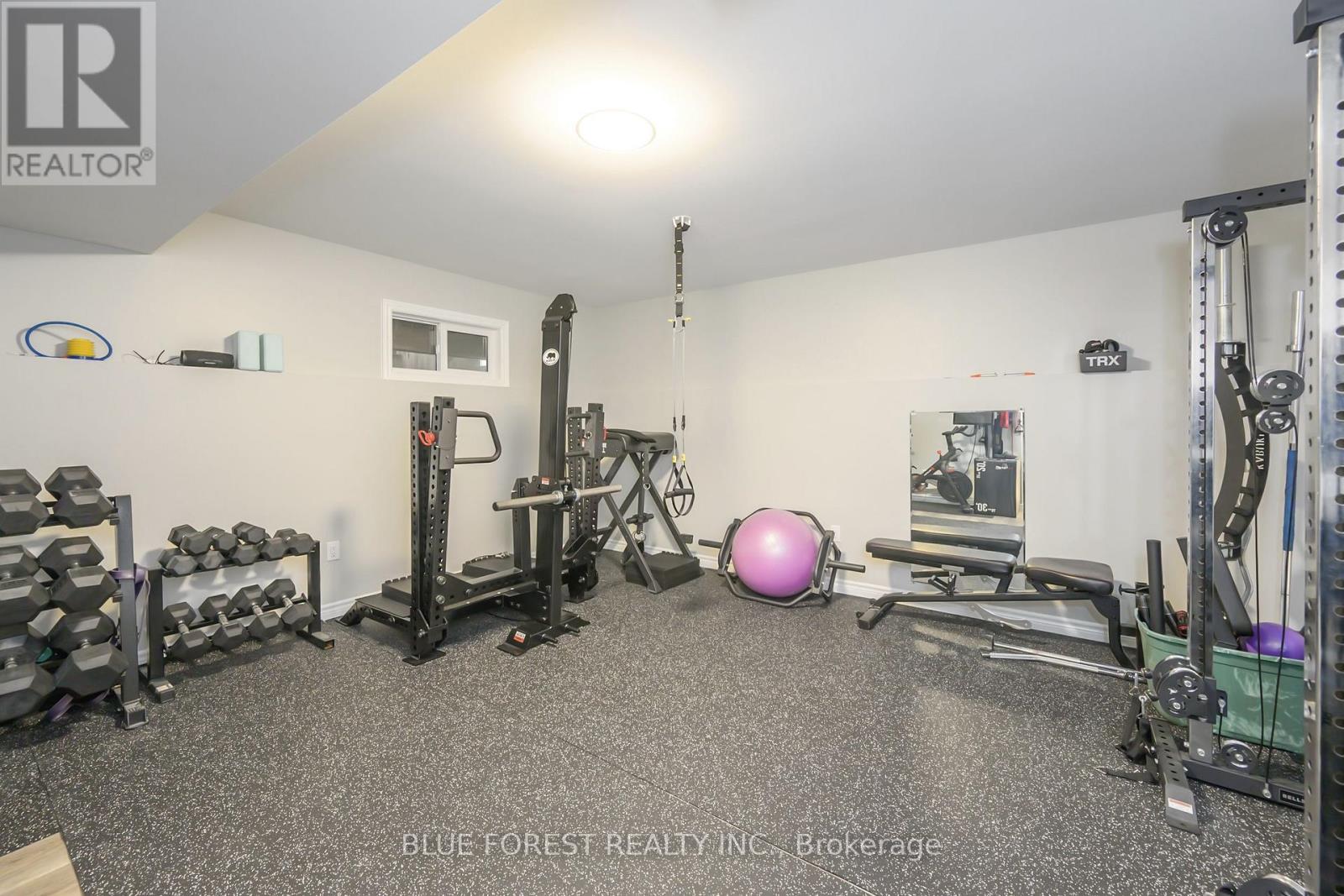 45 KINGSBRIDGE STREET Property Photo