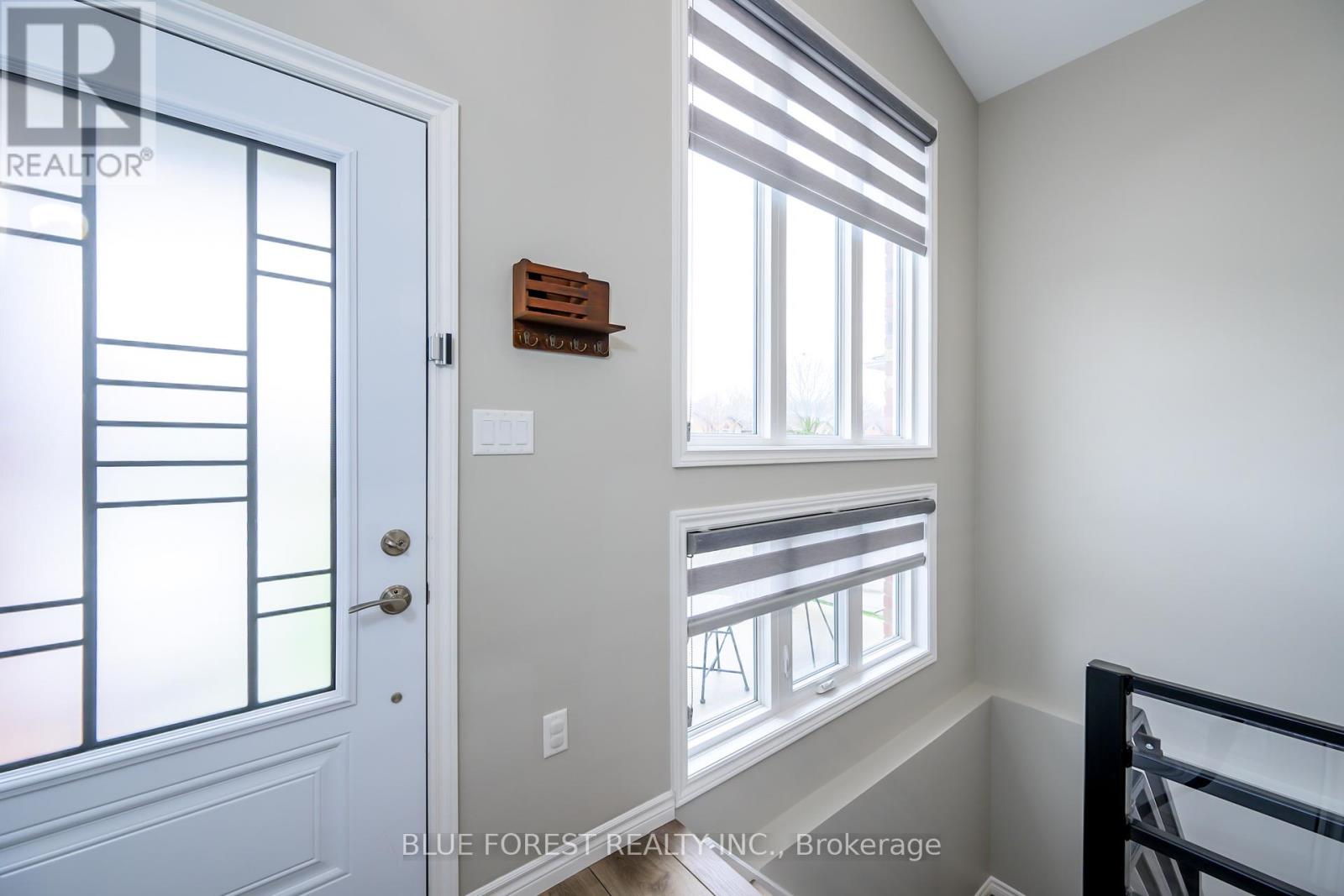 45 KINGSBRIDGE STREET Property Photo