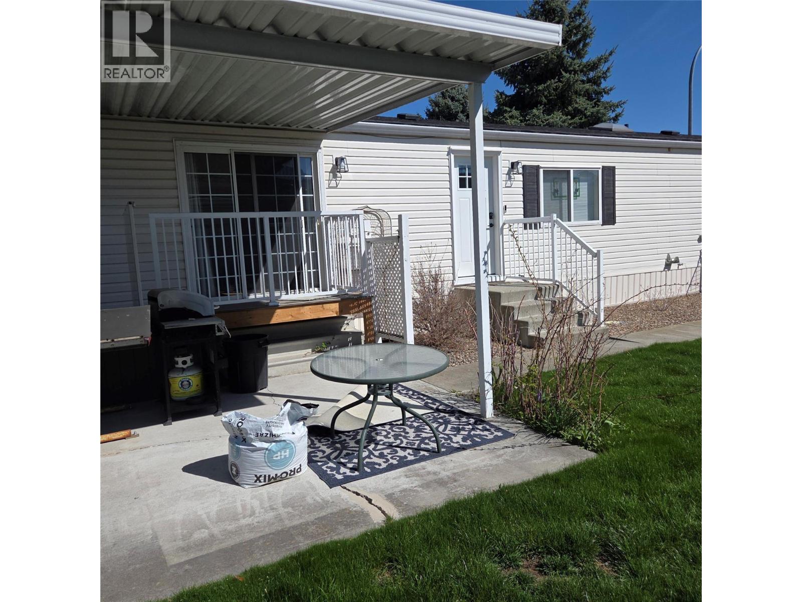 #118 6688 Tronson Road Unit# 118 - 4