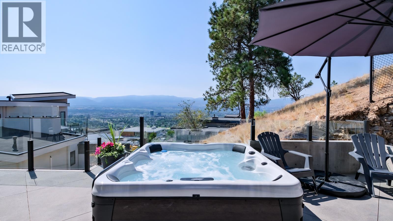 740 PINEHAVEN COURT - 29