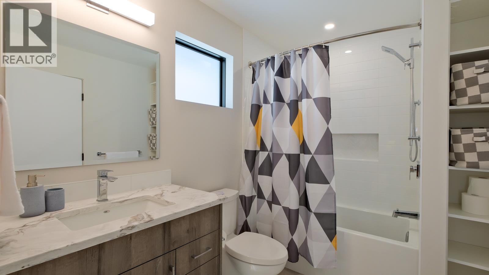 740 PINEHAVEN COURT - 56