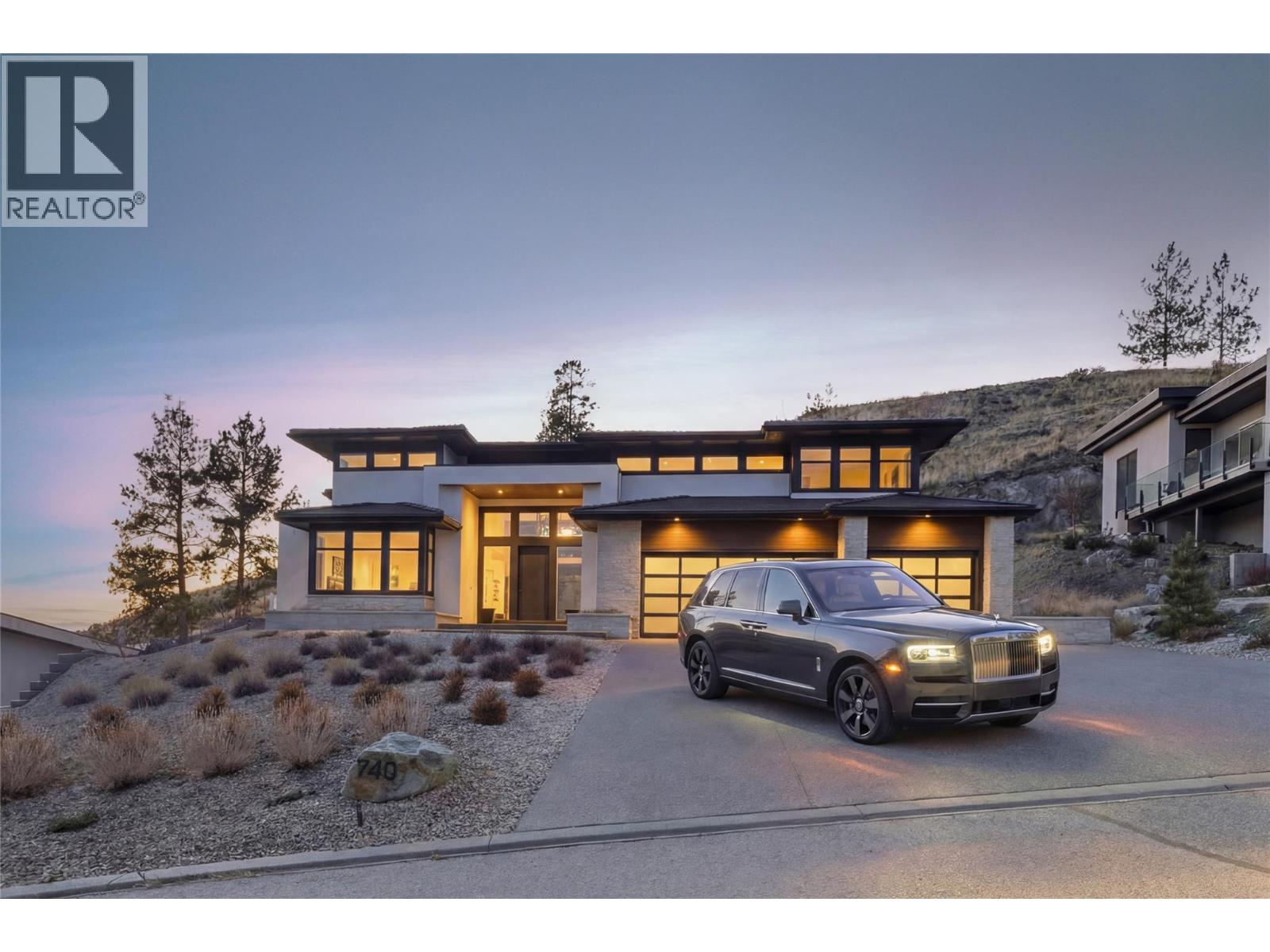 740 PINEHAVEN COURT - 75