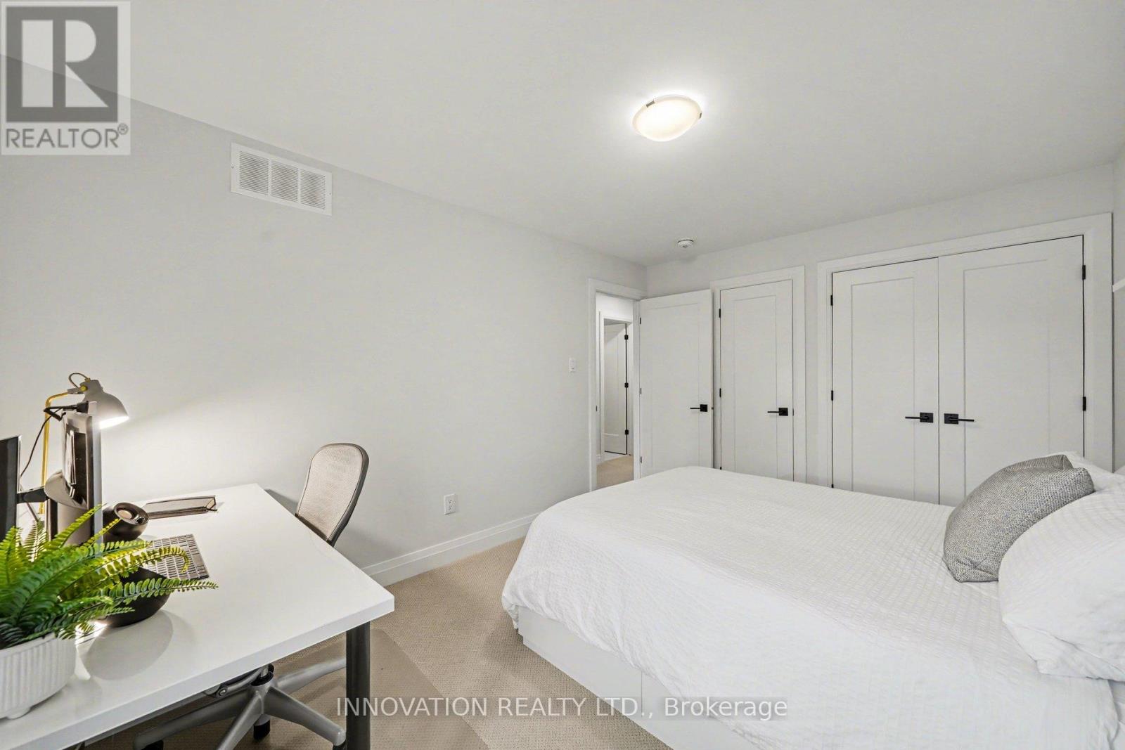 957 ATRIUM RIDGE - 31