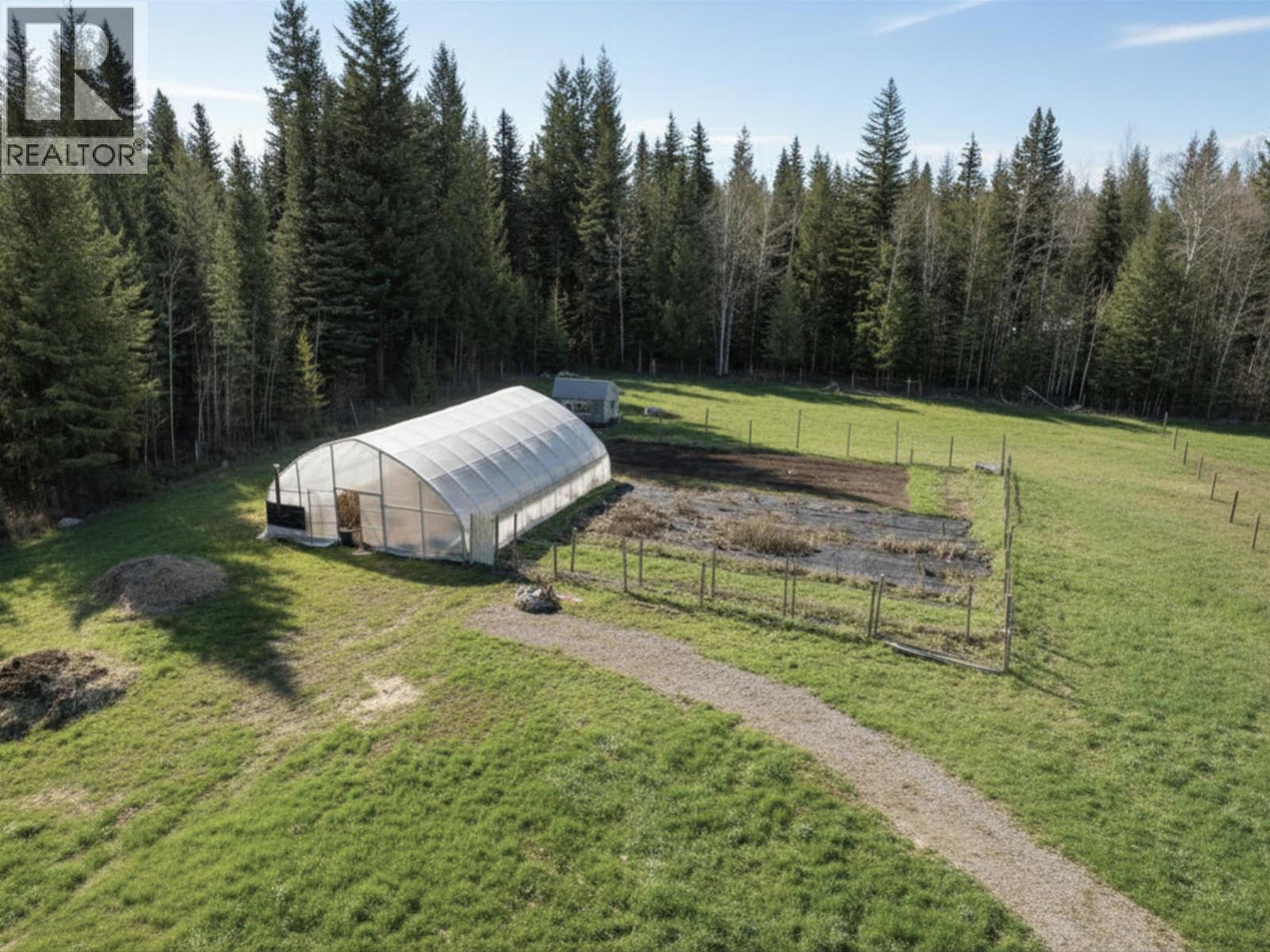 2852 PINNACLES ROAD - 4