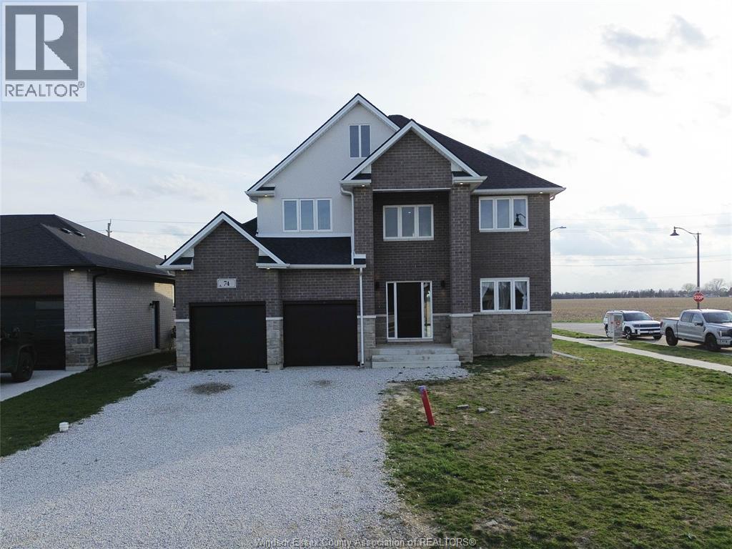 74 DUNDEE DRIVE - 1