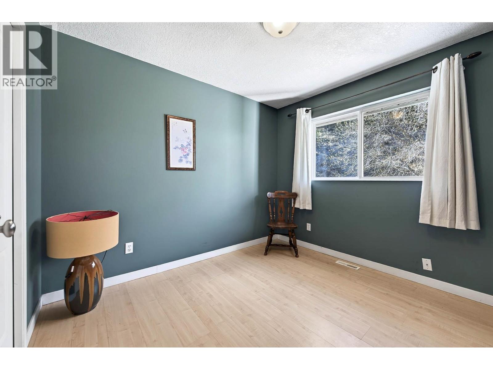 2349 DRUMMOND COURT - 19