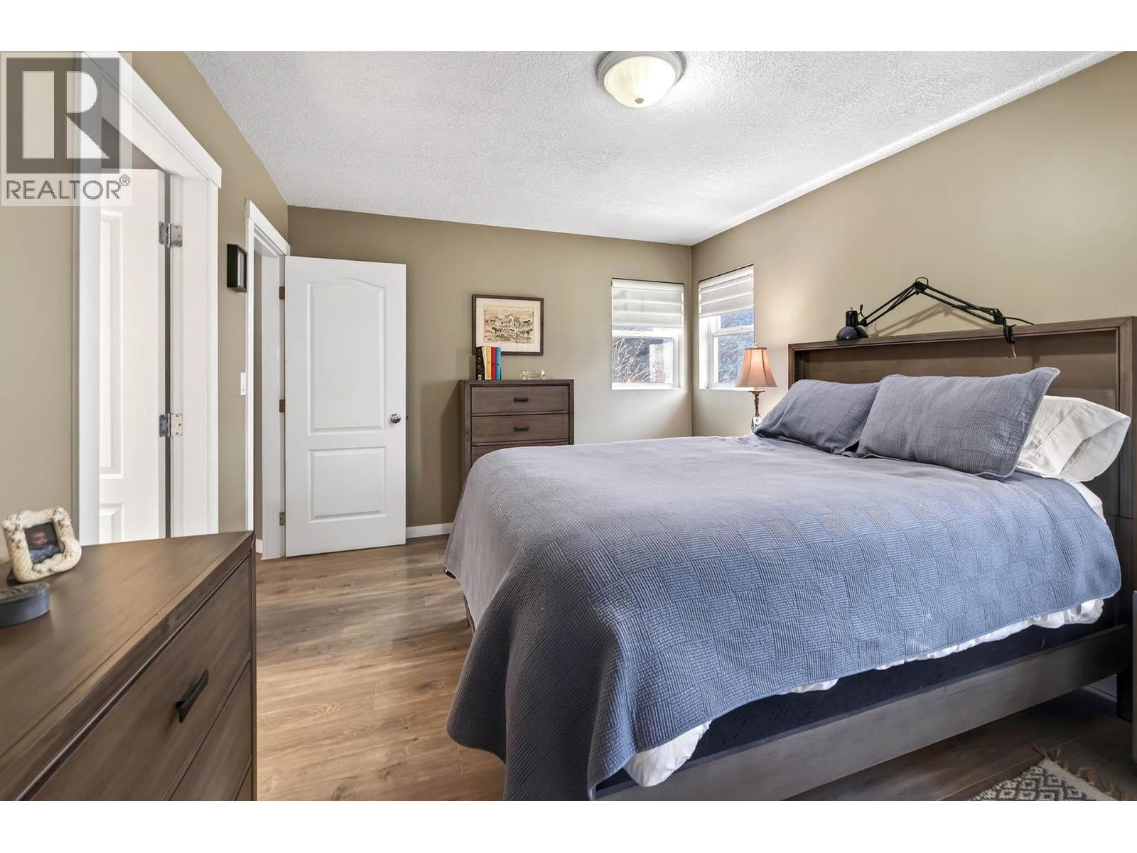 2349 DRUMMOND COURT - 16