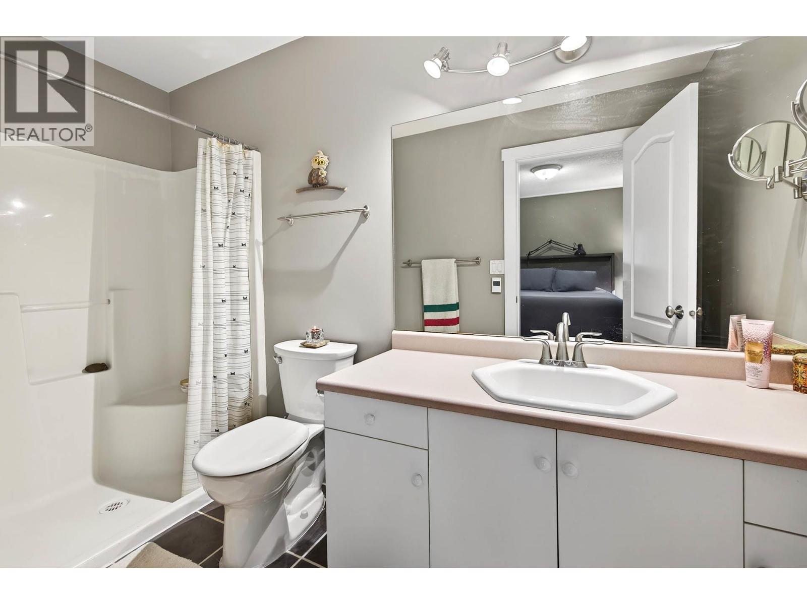 2349 DRUMMOND COURT - 17