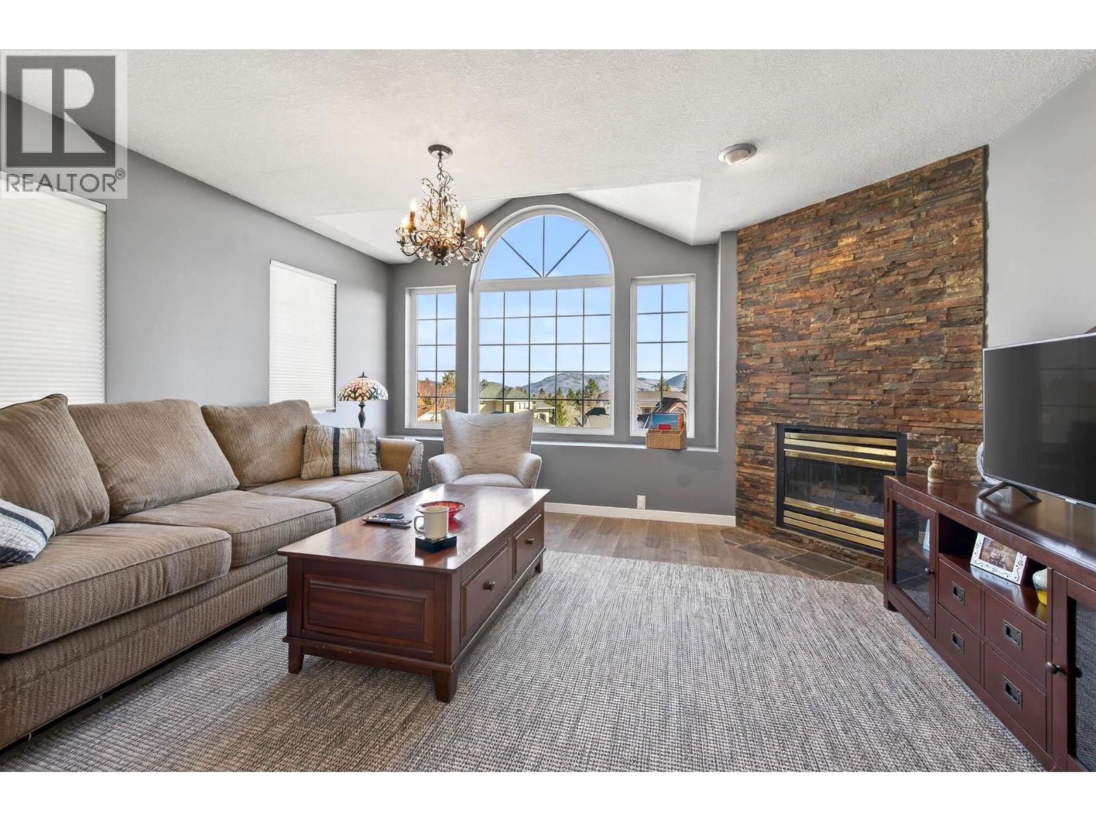 2349 DRUMMOND COURT - Image 3