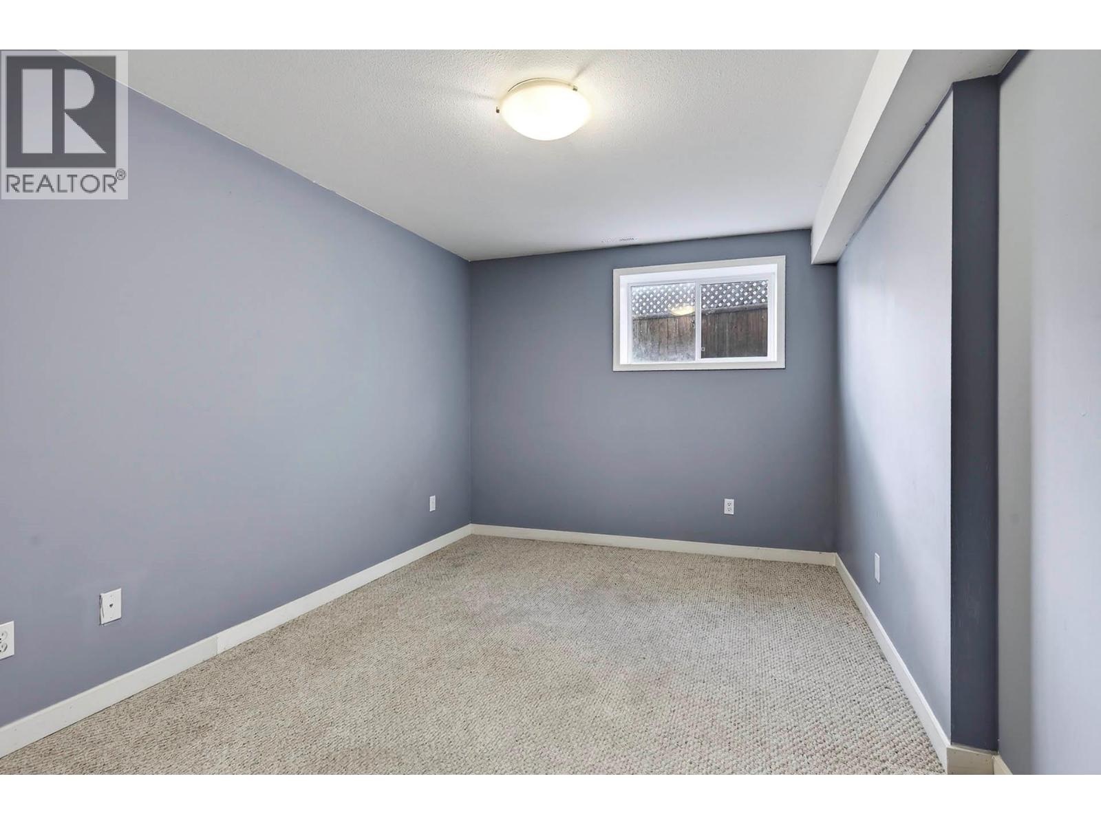 2349 DRUMMOND COURT - 29