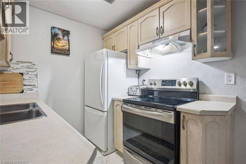 893 CONCESSION Street Unit# 202, Hamilton, Ontario, L8V1E7 — Photo 13