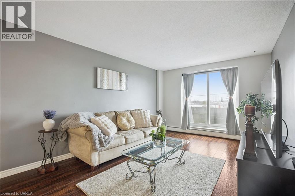 893 CONCESSION Street Unit# 202, Hamilton, Ontario, L8V1E7 — Photo 6