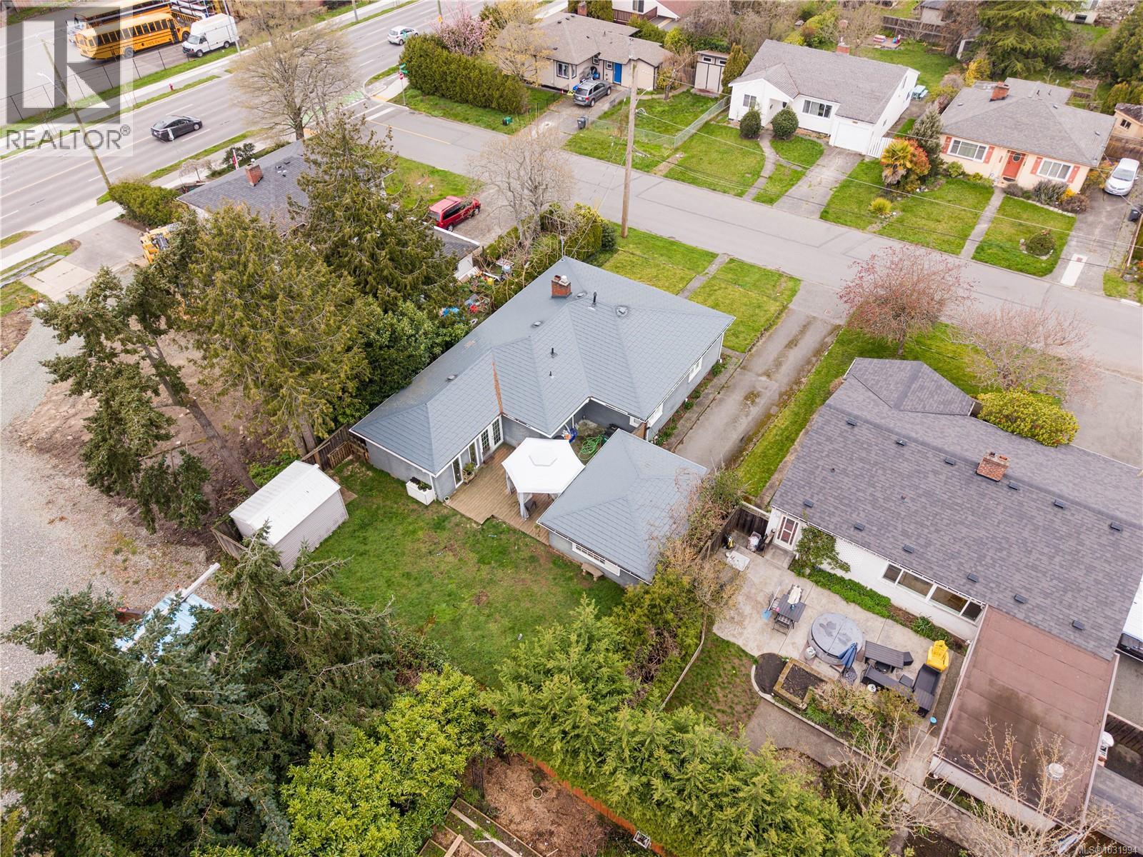  1661/1663 Freeman Avenue, Saanich