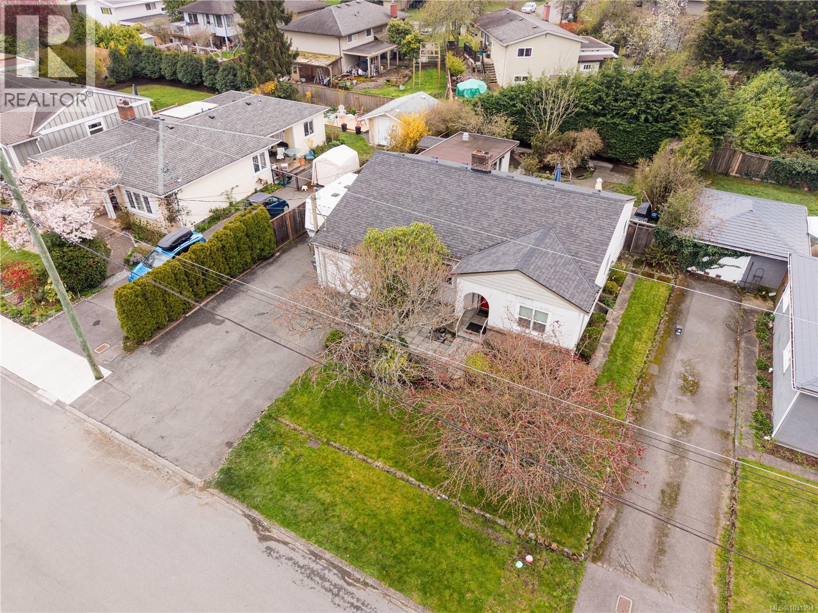  1661/1663 Freeman Avenue, Saanich