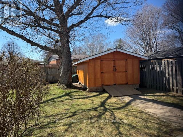 66 GARLAND CRESCENT Property Photo