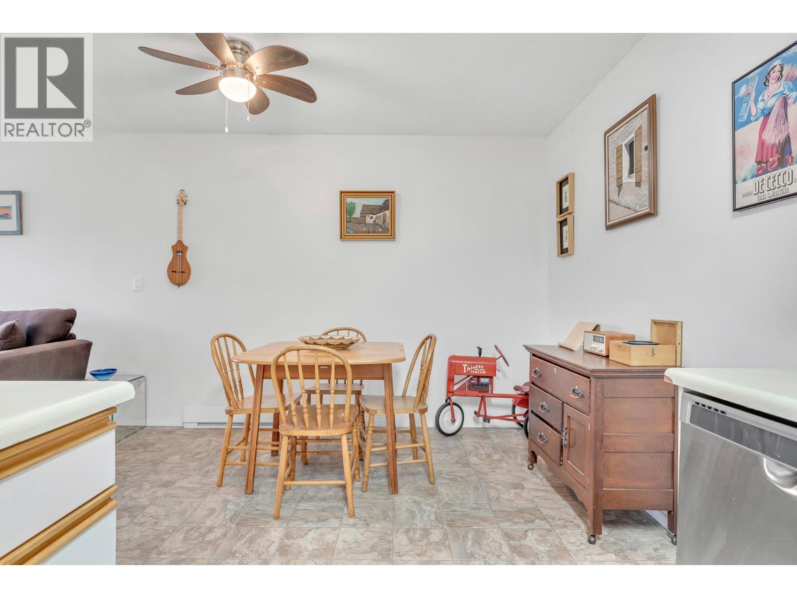 #104 703 GRANVILLE AVENUE - 7