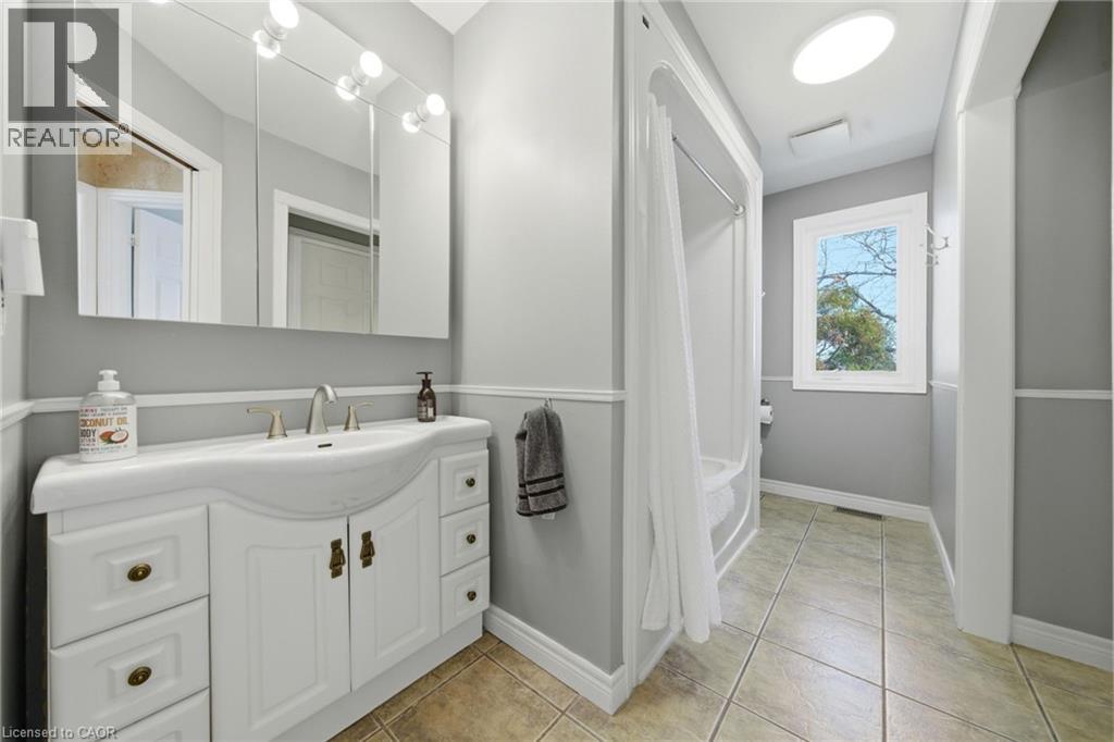 72 MARTINDALE Road - 20