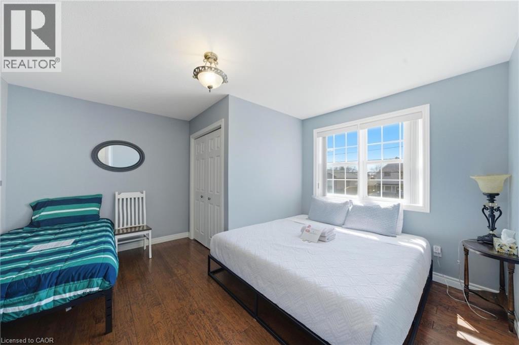 72 MARTINDALE Road - 21