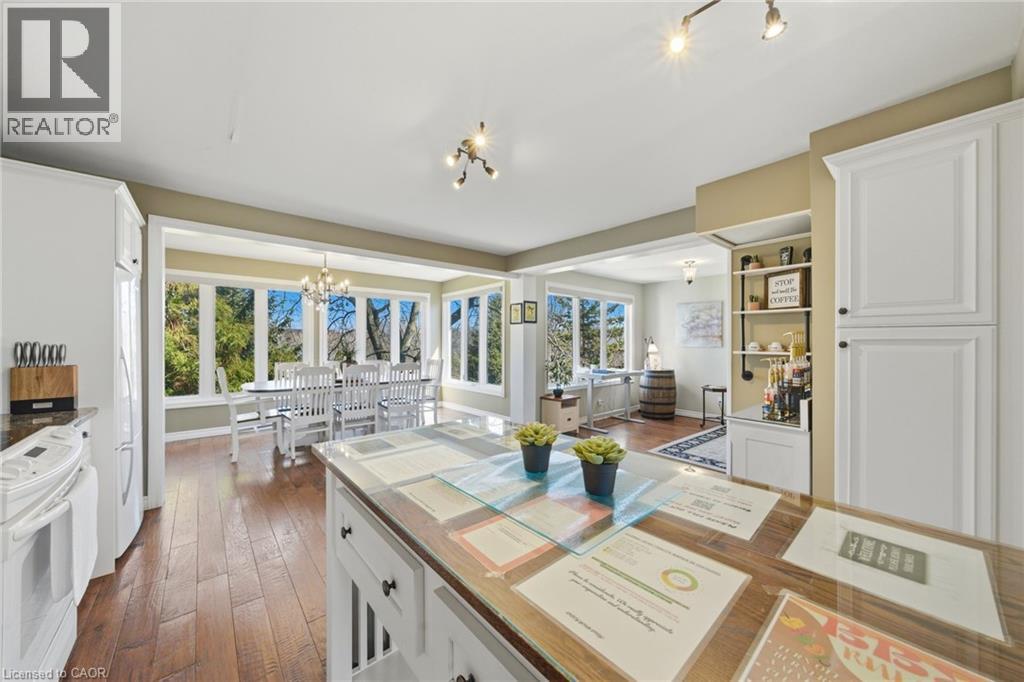 72 MARTINDALE Road - 5
