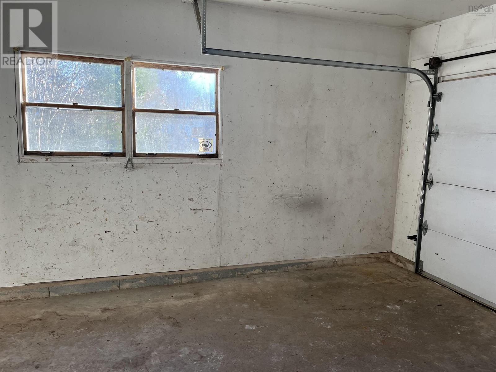 Property 15 of 48 of 974 Aurora Crescent