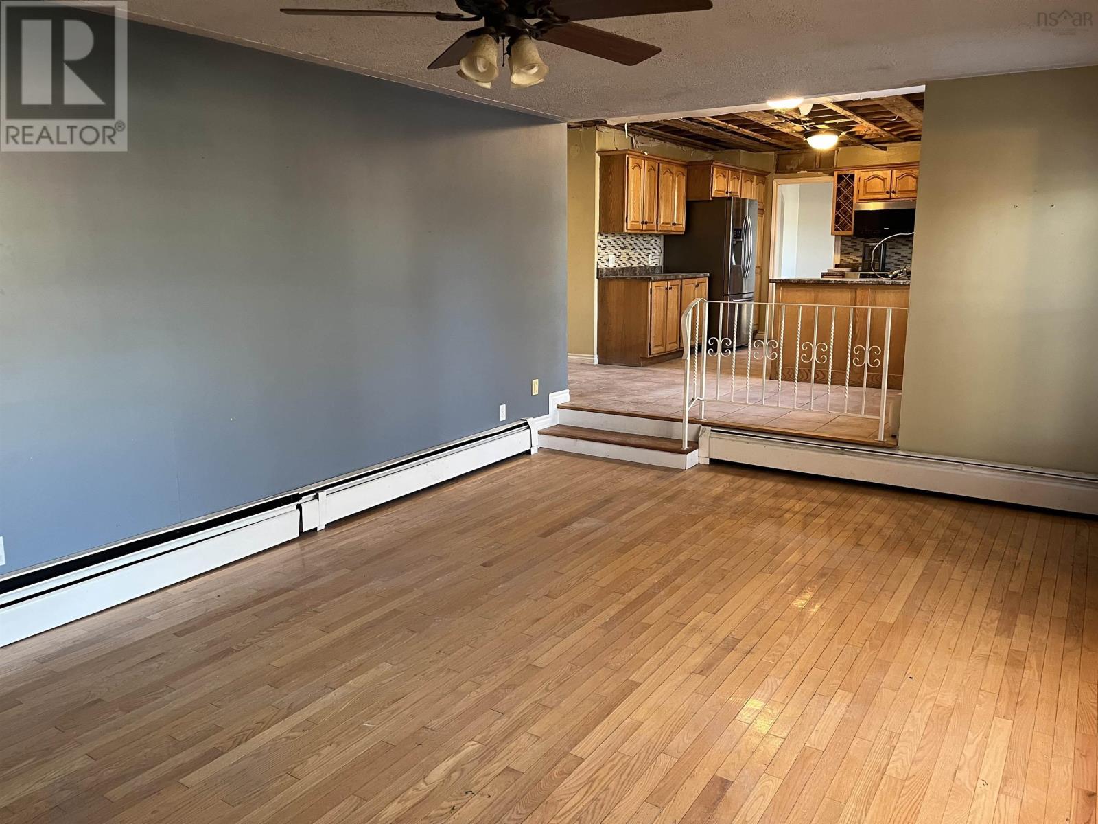 Property 36 of 48 of 974 Aurora Crescent