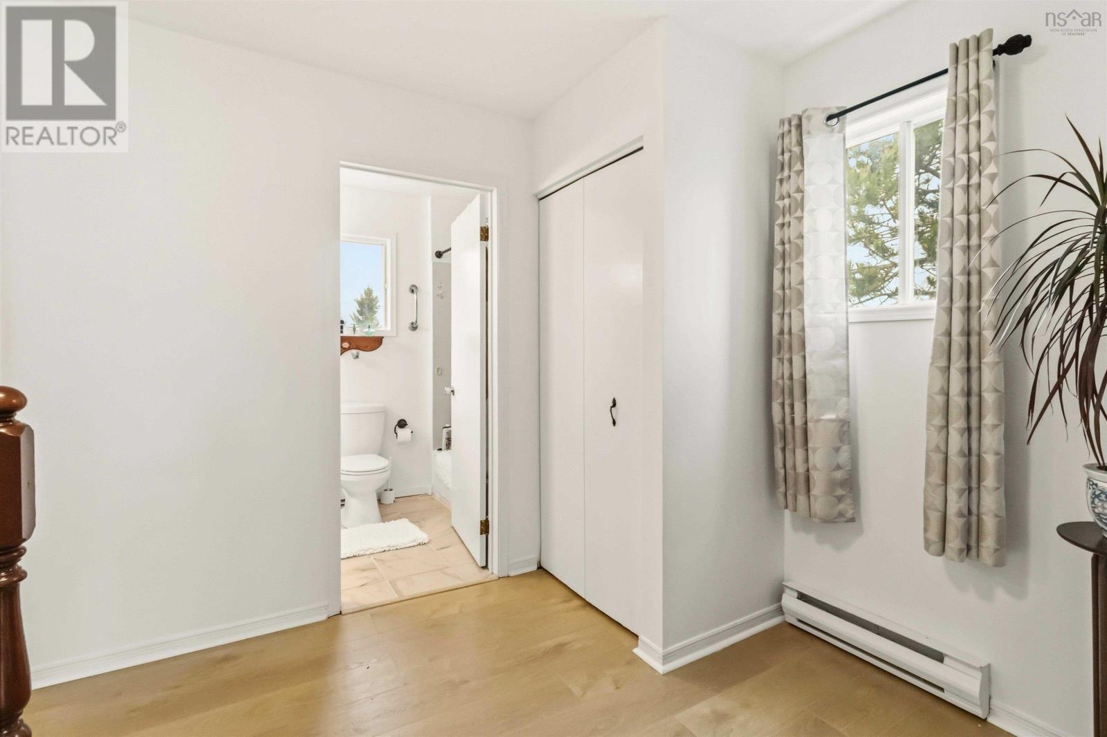 Property 22 of 36 of 33 Osborne Drive