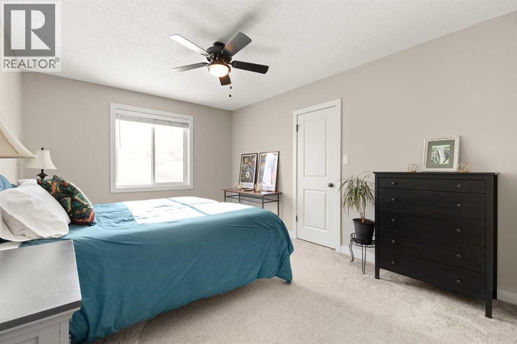 139 5 STREET SE - 18