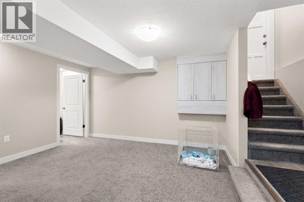 139 5 STREET SE - 25